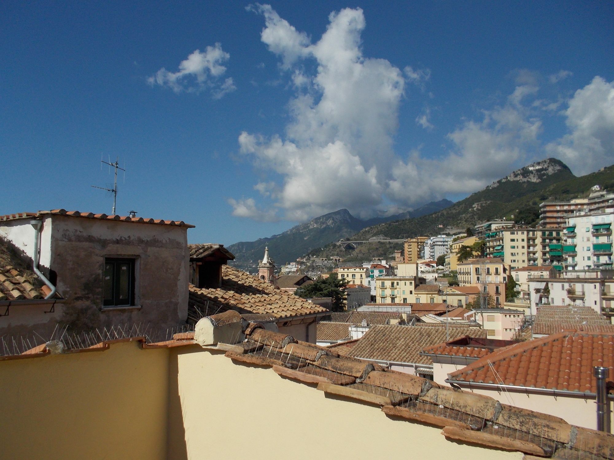 Le Stanze Del Poeta Hotel Salerno Exterior photo